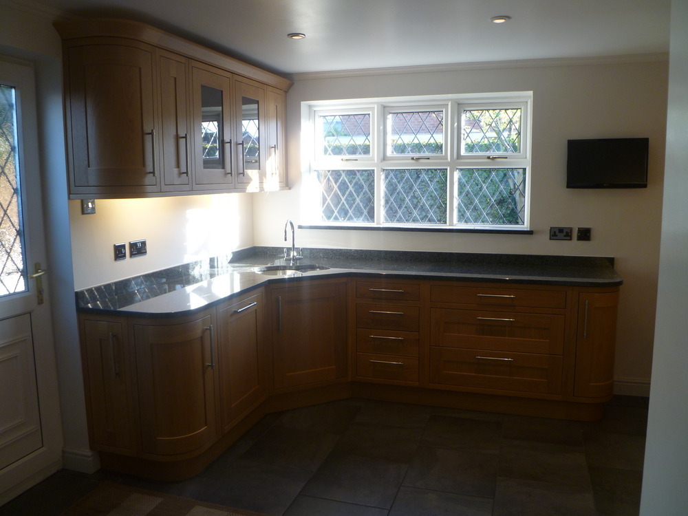 Calder Kitchens 100 Feedback, Kitchen Fitter, Carpenter & Joiner in