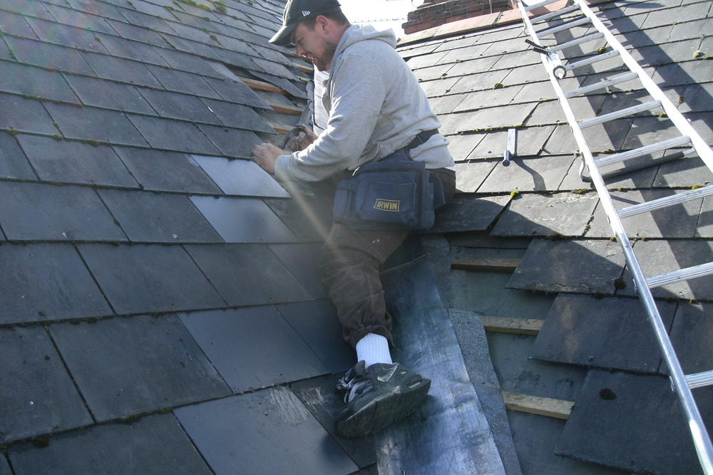 Berridge Roofing & Maintenance Services 100 Feedback, Roofer, Chimney