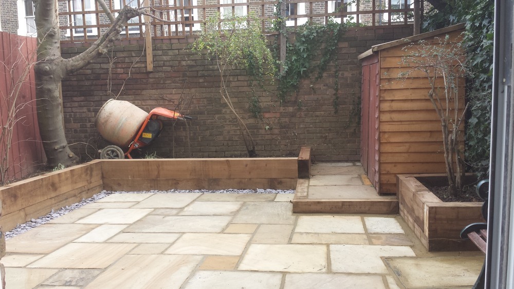 Landscape Gardener, Driveway Paver, Fencer in East Dulwich
