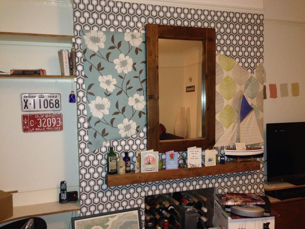 Paint lounge, wallpaper chimney breast and hall Painting & Decorating job in Stoke Newington