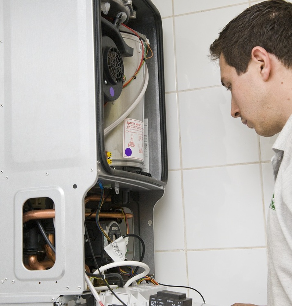 Heating Engineer, Plumber, Gas Engineer in Hampton