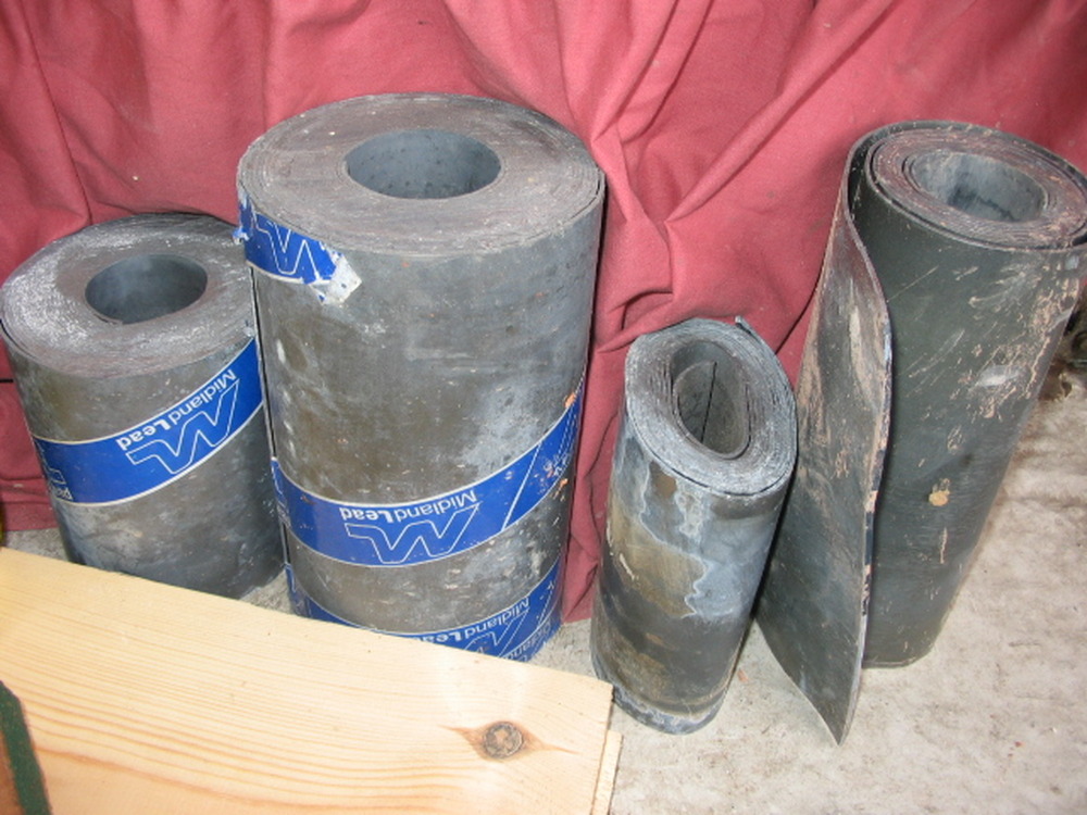 Cavity Tray, Lead Flashing, Ridge Tiling, Brick Work. Bricklaying job