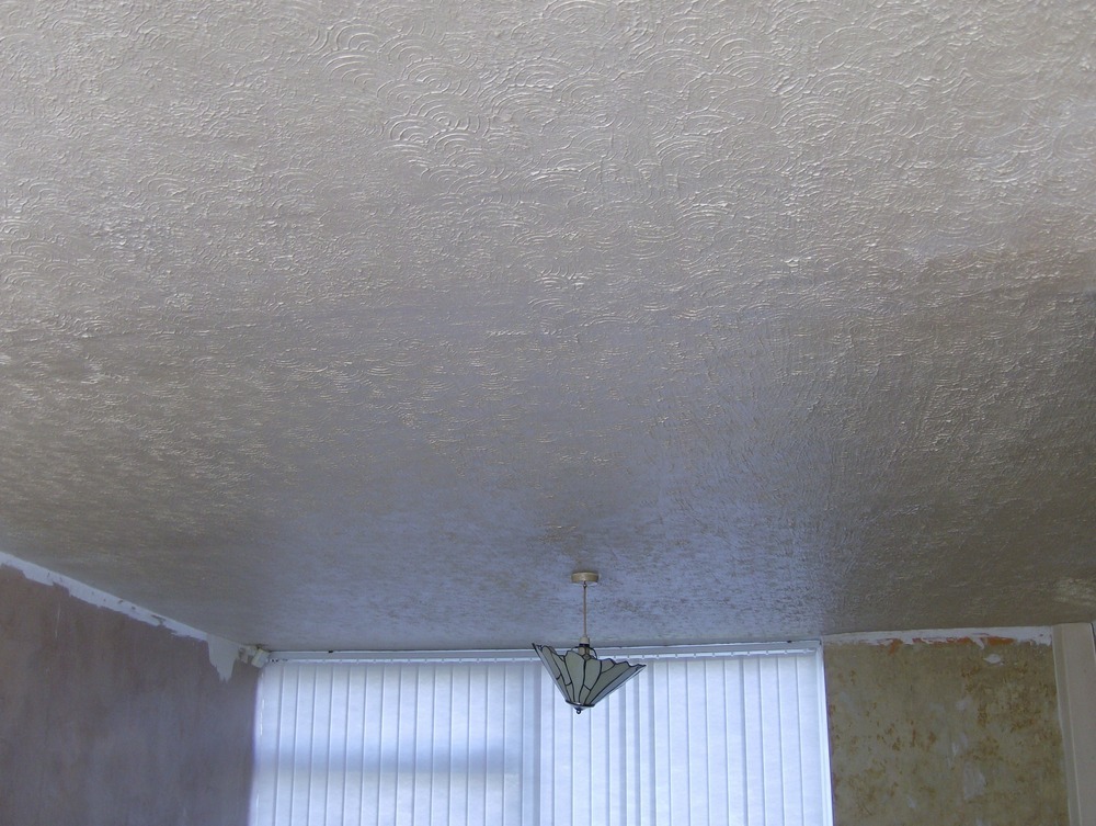 LOUGE CEILING COVER ARTEX Plastering job in Manchester, Lancashire