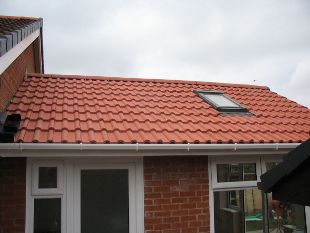Cavity tray installed into existing wall +lead flashing Bricklaying