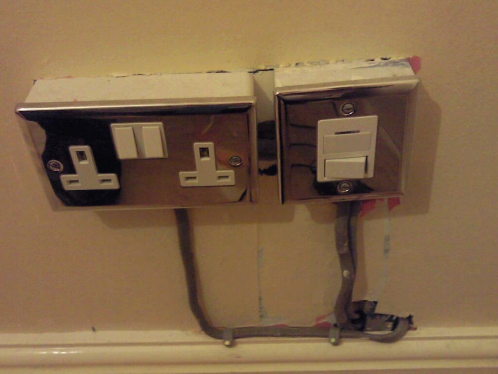 Electric Socket & Spur Electrical job in Redditch, Worcestershire