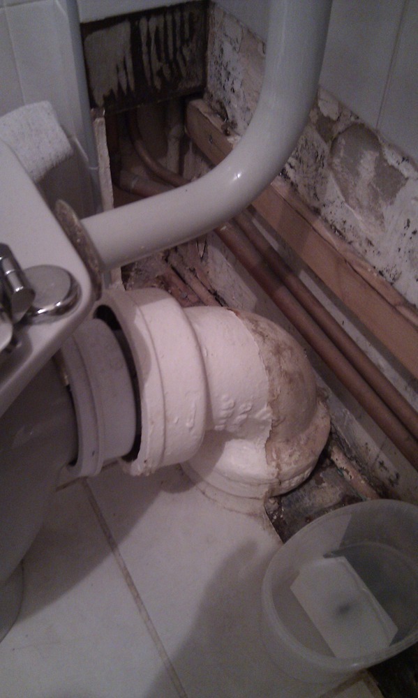Fit Close Coupled WC (remove old WC and Iron Soil Pipe) Bathroom