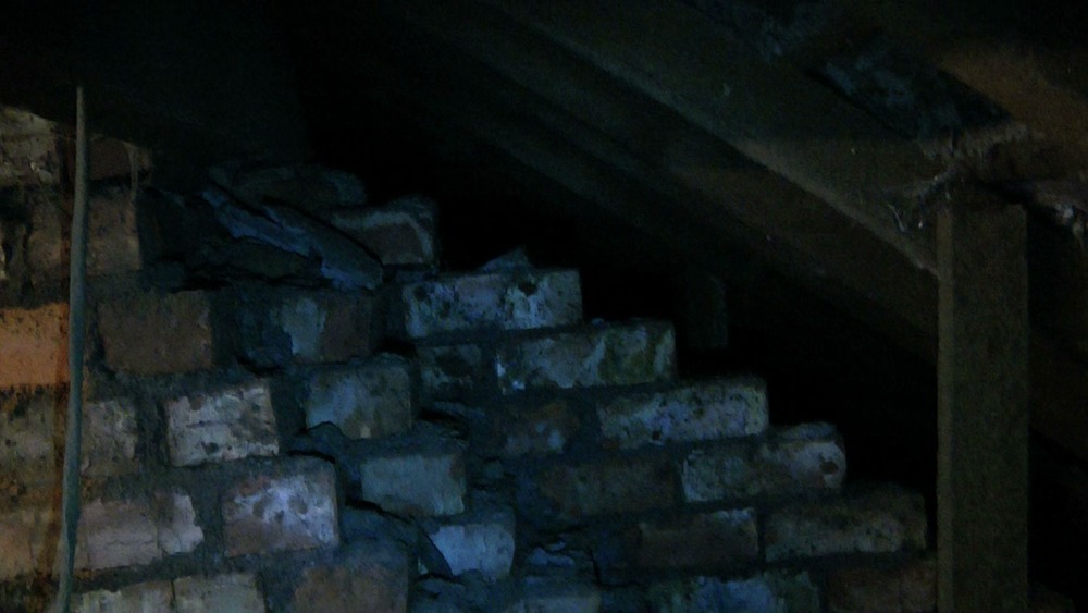 Build up firewall in loft Bricklaying job in Ashton Under Lyne