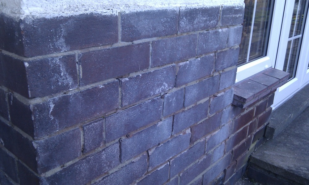 Sample of the worst of the repointing. Render line is at top, floor at 