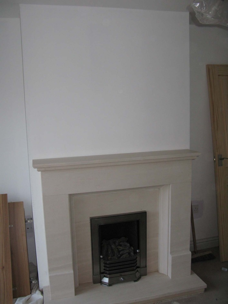 Paper 1 chimney breast and 2 walls Painting & Decorating job in