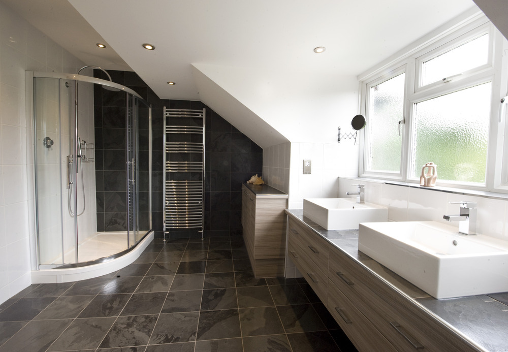 4 Inspired Interiors 100 Feedback, Kitchen Fitter, Bathroom Fitter